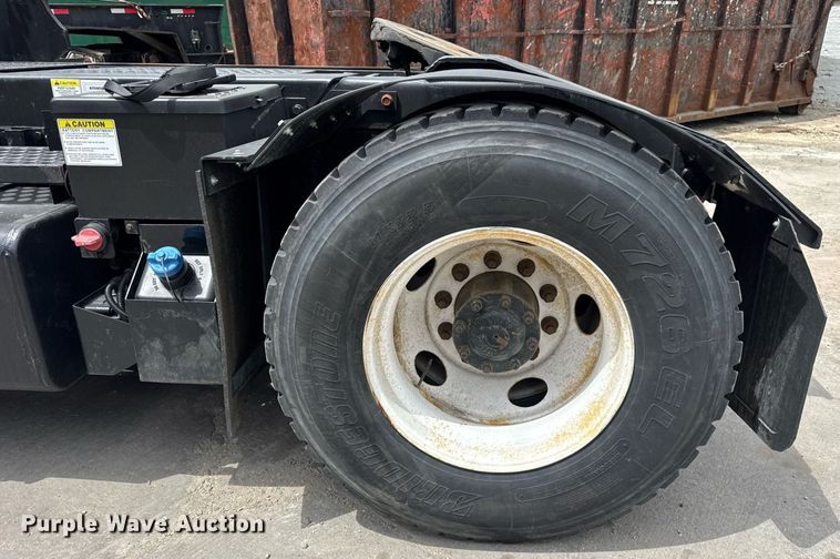 image for item DH9949 2017 Kalmar Ottawa T2 yard truck