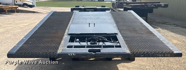 image for item DO0831 2018 Kalyn lowboy equipment trailer