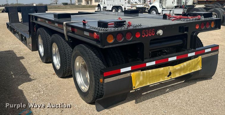 image for item DO0831 2018 Kalyn lowboy equipment trailer