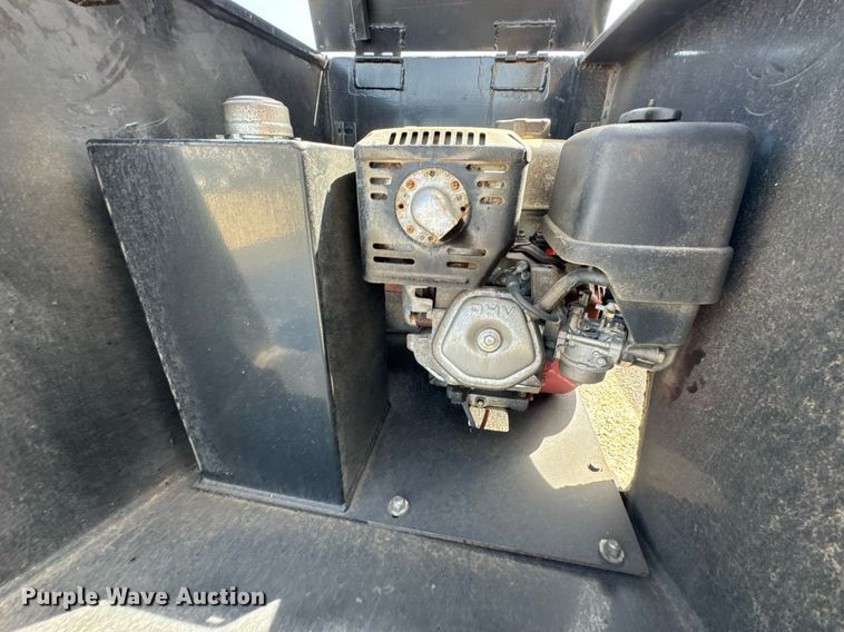 image for item DO0831 2018 Kalyn lowboy equipment trailer