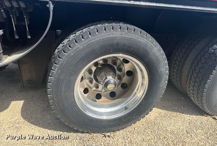 image for item DO0831 2018 Kalyn lowboy equipment trailer