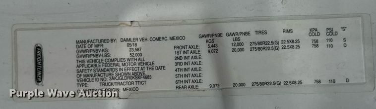 image for item DO0960 2019 Freightliner Cascadia 125 semi truck