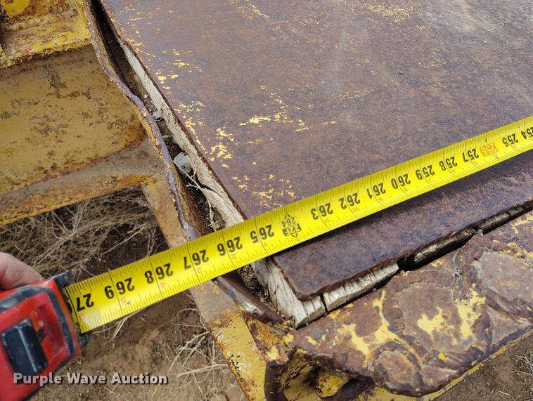 image for item DP4927 1945 LACR equipment trailer