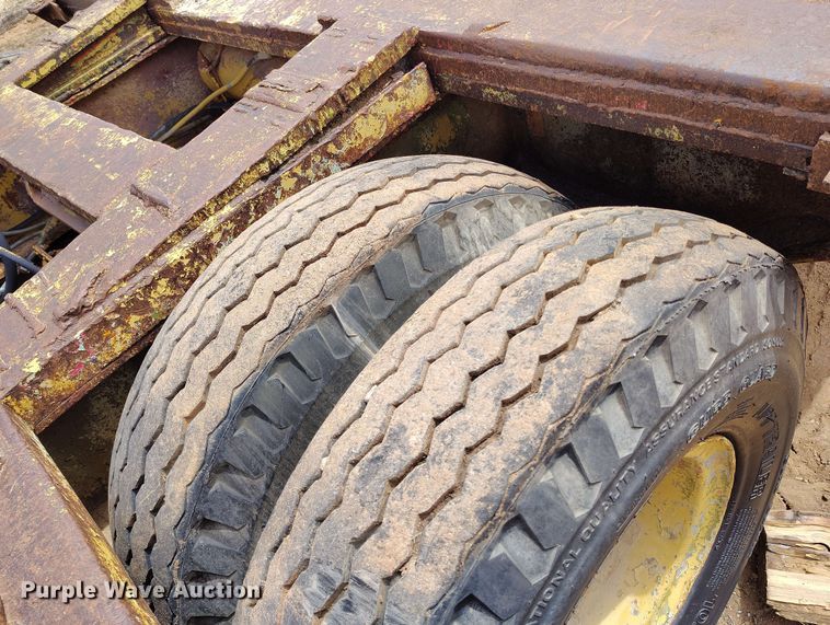 image for item DP4927 1945 LACR equipment trailer