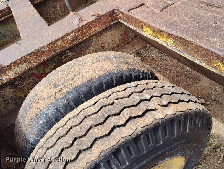 image for item DP4927 1945 LACR equipment trailer