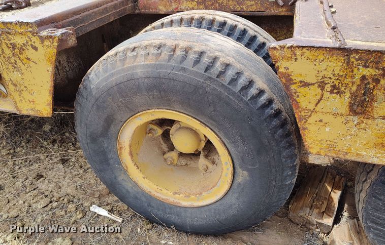 image for item DP4927 1945 LACR equipment trailer