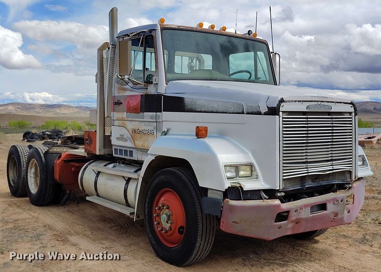 image for item DP4931 1986 Freightliner Conventional semi truck