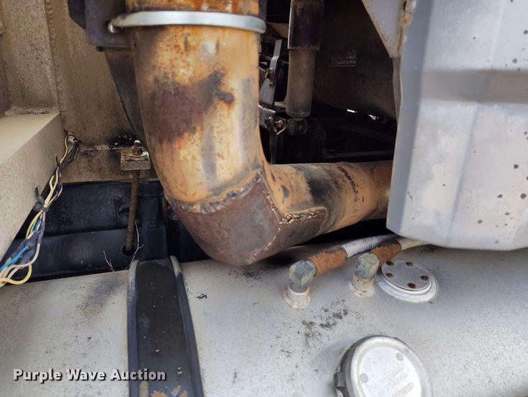 image for item DP4931 1986 Freightliner Conventional semi truck