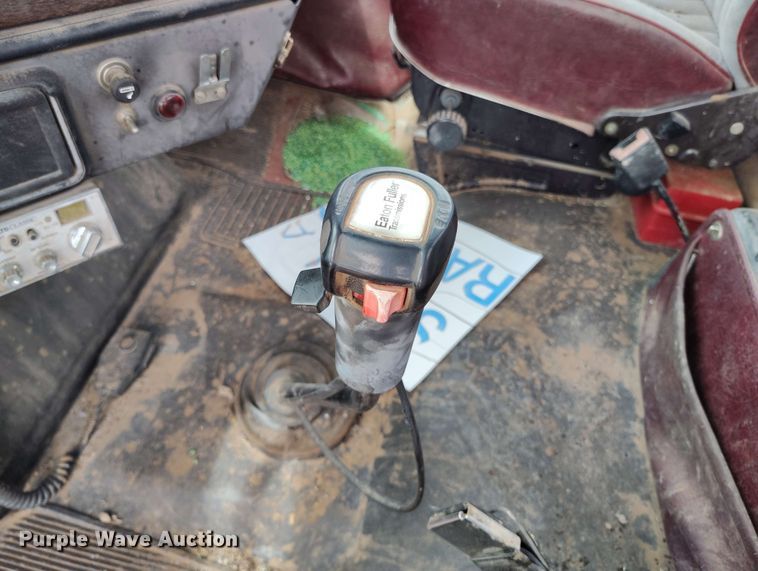 image for item DP4931 1986 Freightliner Conventional semi truck