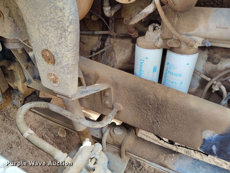 image for item DP4931 1986 Freightliner Conventional semi truck