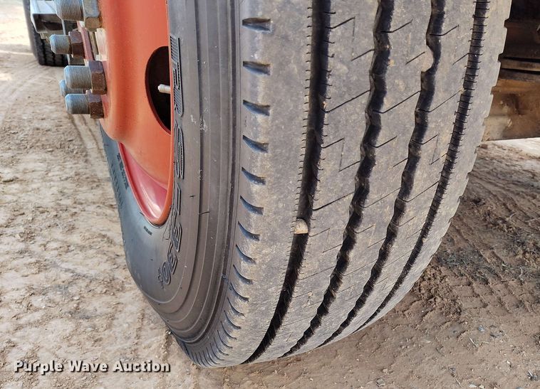 image for item DP4931 1986 Freightliner Conventional semi truck