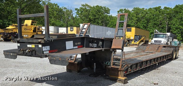image for item DP6375 1993 Witzco Trailers Inc. RG-35 lowboy equipment trailer