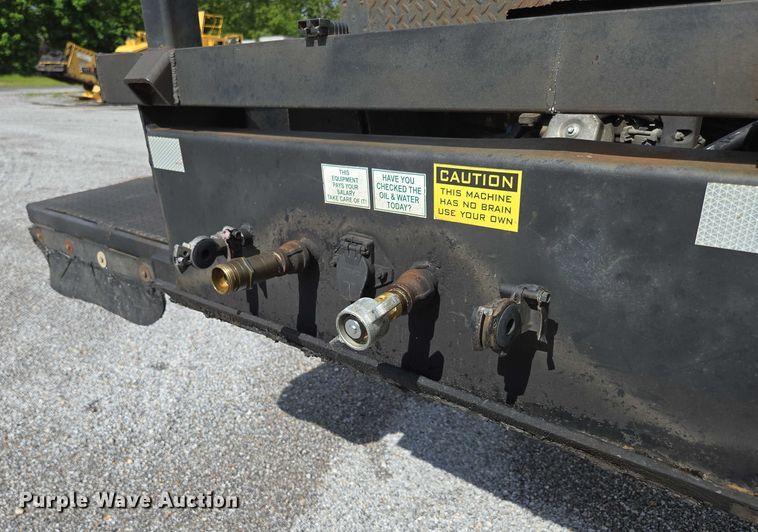 image for item DP6375 1993 Witzco Trailers Inc. RG-35 lowboy equipment trailer