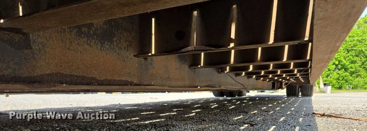 image for item DP6375 1993 Witzco Trailers Inc. RG-35 lowboy equipment trailer