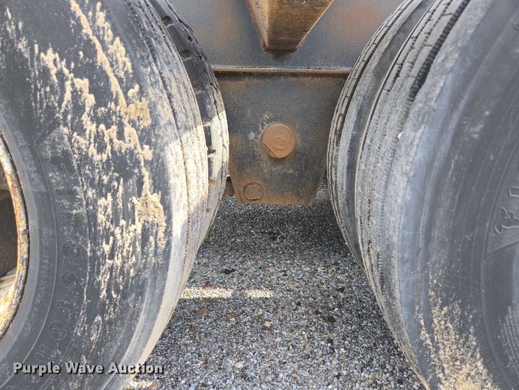 image for item DP6375 1993 Witzco Trailers Inc. RG-35 lowboy equipment trailer