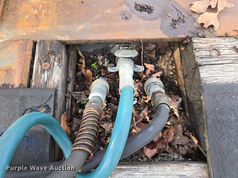 image for item DP6375 1993 Witzco Trailers Inc. RG-35 lowboy equipment trailer