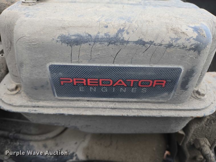 image for item DP6375 1993 Witzco Trailers Inc. RG-35 lowboy equipment trailer