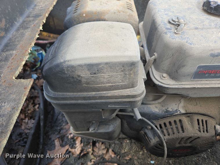 image for item DP6375 1993 Witzco Trailers Inc. RG-35 lowboy equipment trailer