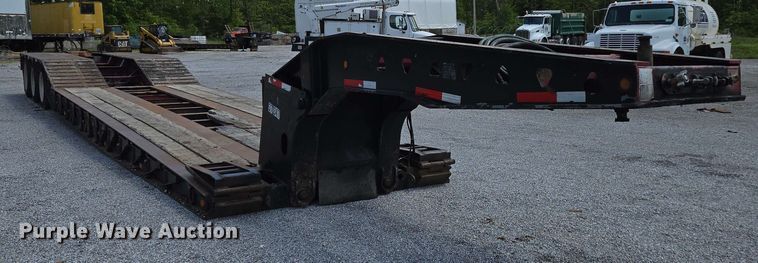 image for item DP6376 2002 Trail King TK110HDG lowboy equipment trailer