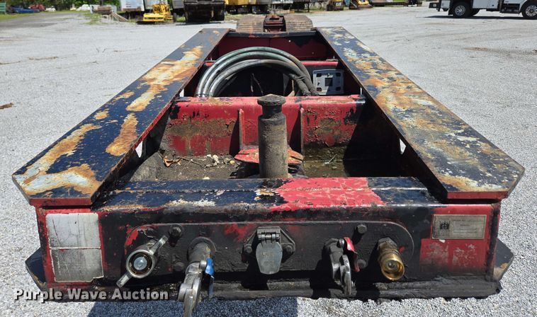 image for item DP6376 2002 Trail King TK110HDG lowboy equipment trailer