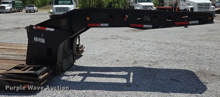 image for item DP6376 2002 Trail King TK110HDG lowboy equipment trailer