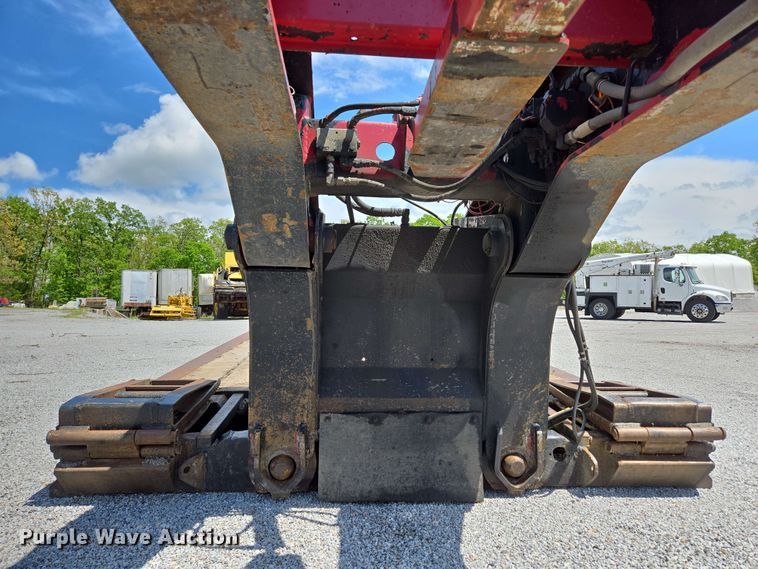 image for item DP6376 2002 Trail King TK110HDG lowboy equipment trailer