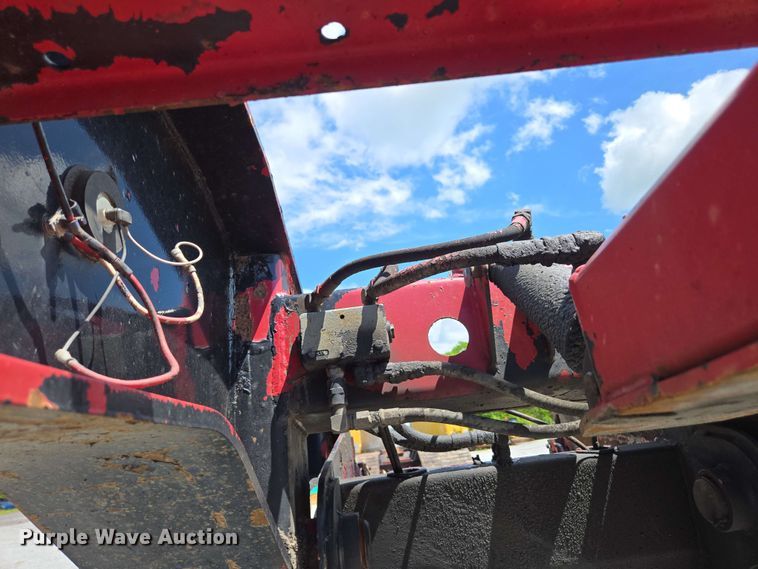 image for item DP6376 2002 Trail King TK110HDG lowboy equipment trailer