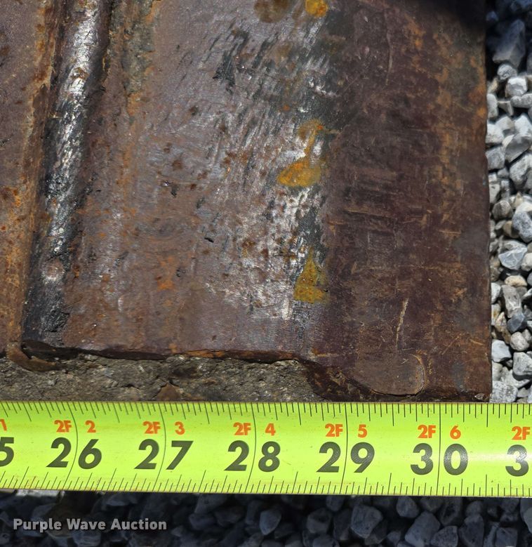 image for item DP6376 2002 Trail King TK110HDG lowboy equipment trailer