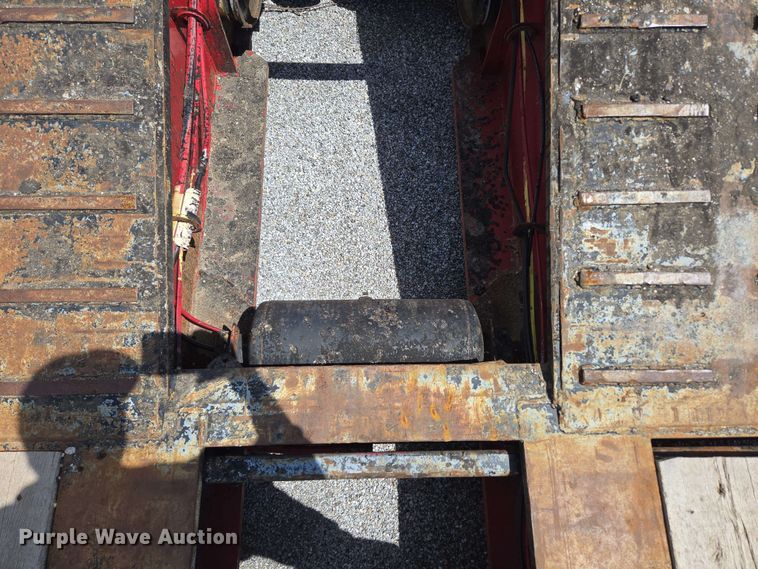 image for item DP6376 2002 Trail King TK110HDG lowboy equipment trailer