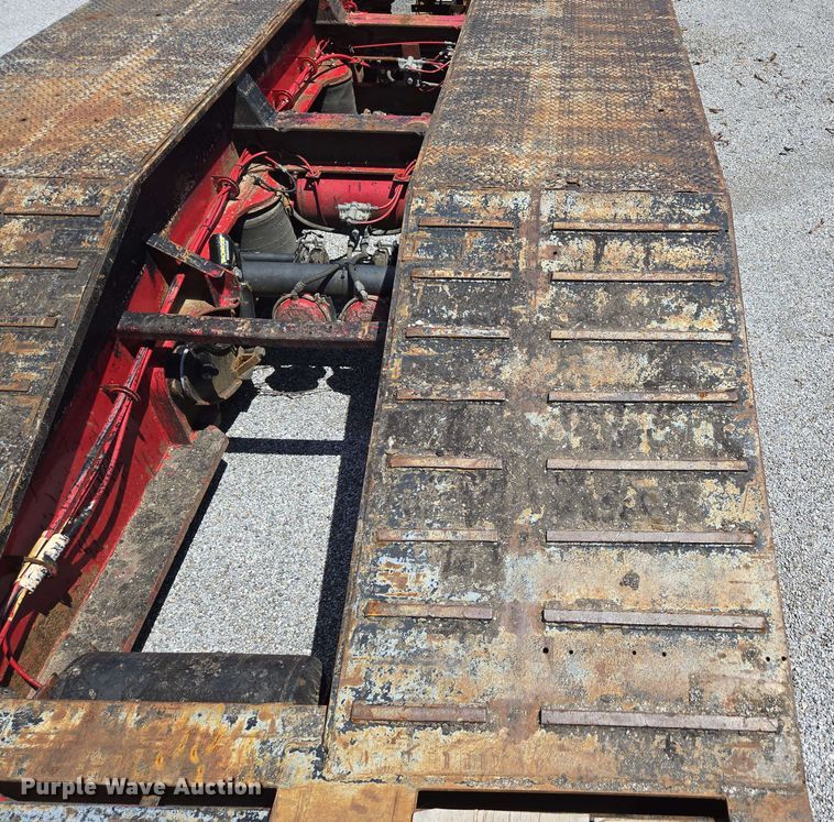 image for item DP6376 2002 Trail King TK110HDG lowboy equipment trailer