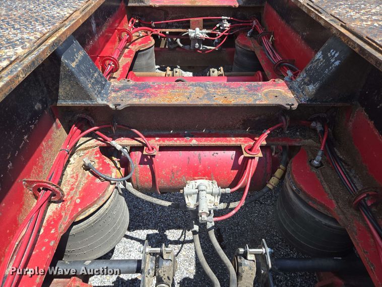 image for item DP6376 2002 Trail King TK110HDG lowboy equipment trailer