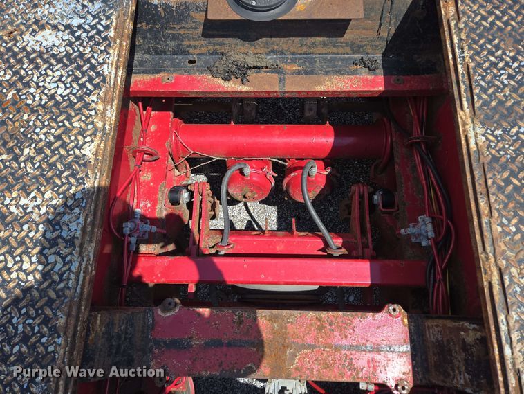 image for item DP6376 2002 Trail King TK110HDG lowboy equipment trailer