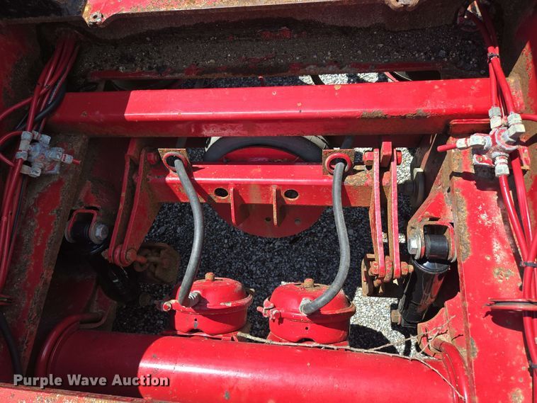 image for item DP6376 2002 Trail King TK110HDG lowboy equipment trailer