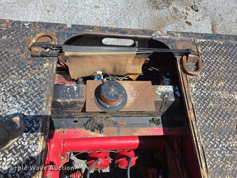 image for item DP6376 2002 Trail King TK110HDG lowboy equipment trailer