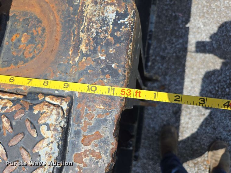 image for item DP6376 2002 Trail King TK110HDG lowboy equipment trailer