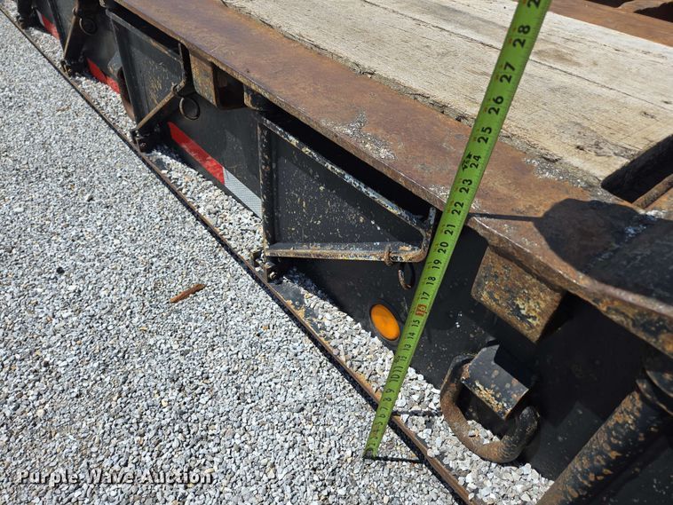 image for item DP6376 2002 Trail King TK110HDG lowboy equipment trailer