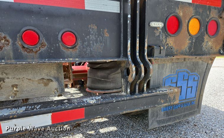 image for item DP6376 2002 Trail King TK110HDG lowboy equipment trailer