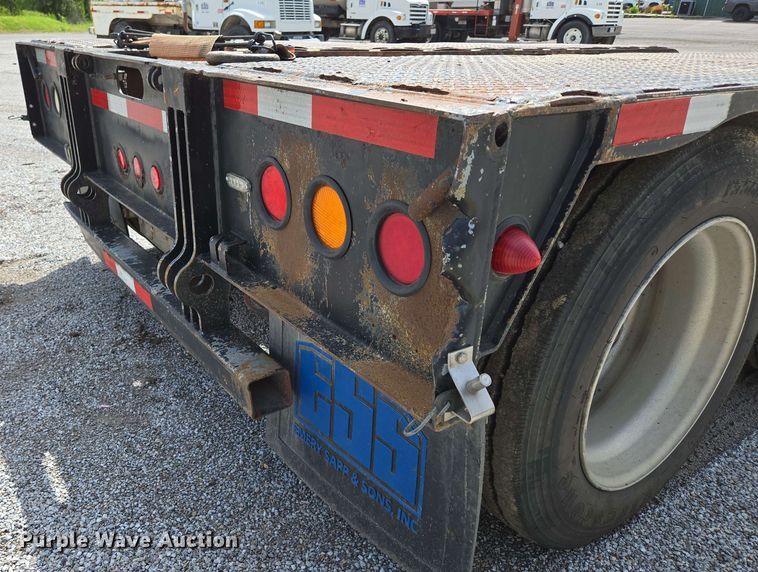 image for item DP6376 2002 Trail King TK110HDG lowboy equipment trailer