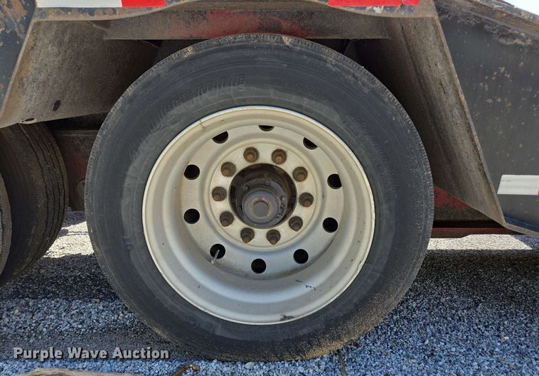 image for item DP6376 2002 Trail King TK110HDG lowboy equipment trailer