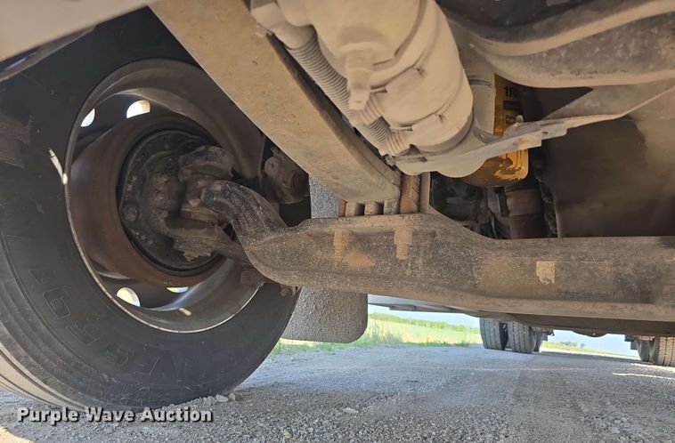 image for item DT6839 2007 Peterbilt 379 semi truck