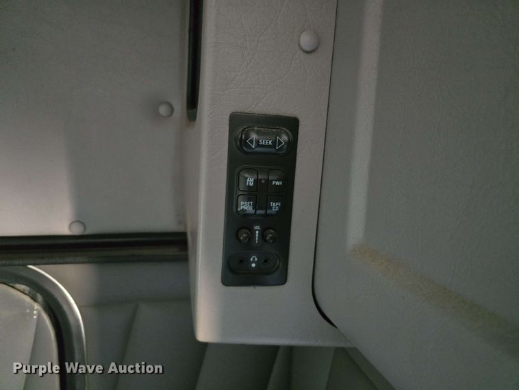 image for item DT6839 2007 Peterbilt 379 semi truck