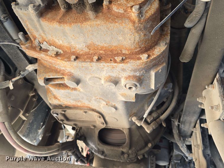 image for item DT6840 2012 Kenworth W900 semi truck