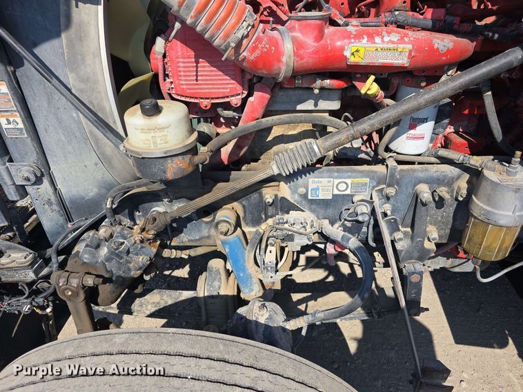 image for item DT6840 2012 Kenworth W900 semi truck