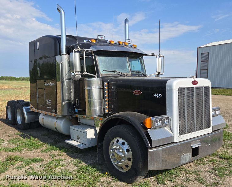 image for item DT6843 2007 Peterbilt 379 semi truck