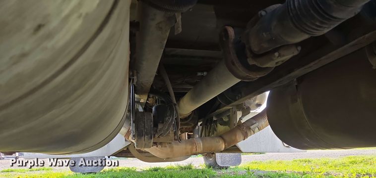 image for item DT6843 2007 Peterbilt 379 semi truck