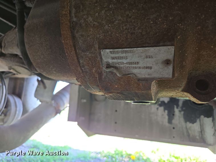 image for item DT6843 2007 Peterbilt 379 semi truck