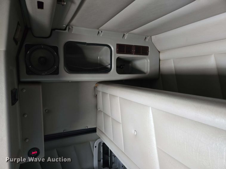 image for item DT6843 2007 Peterbilt 379 semi truck