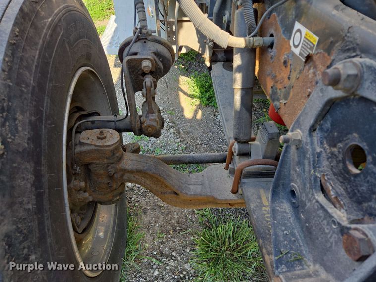 image for item DT6843 2007 Peterbilt 379 semi truck