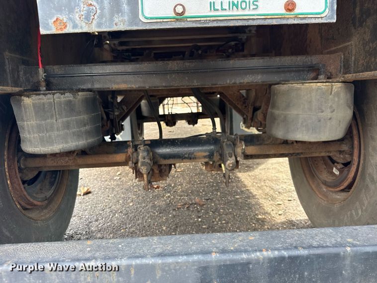 image for item DU3465 1996 Wabash Nation flatbed trailer