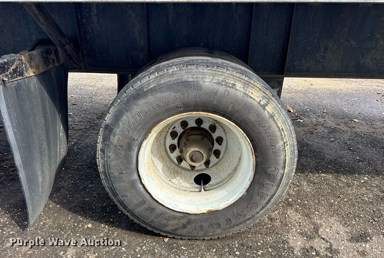 image for item DU3465 1996 Wabash Nation flatbed trailer